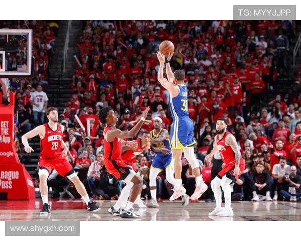 NBA季后赛形势突变巨星伤病交易流言引爆联盟关注新赛季前景成焦点